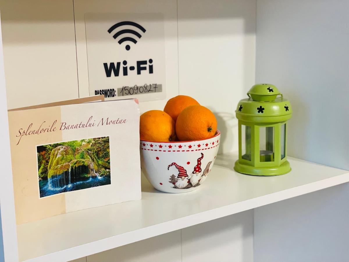Modern Place To Stay-Self Check-In Nonstop 24H-Wifi Reșița Dış mekan fotoğraf
