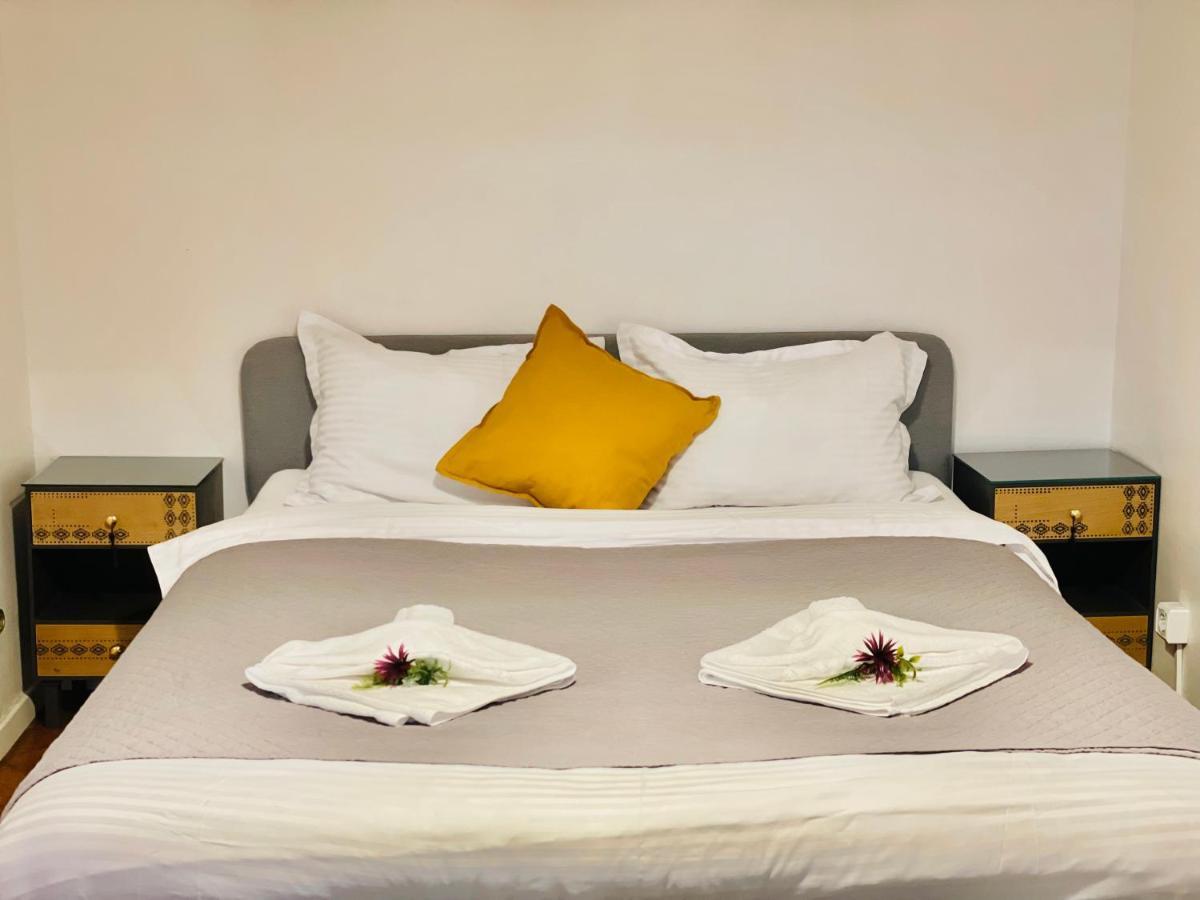 Modern Place To Stay-Self Check-In Nonstop 24H-Wifi Reșița Dış mekan fotoğraf