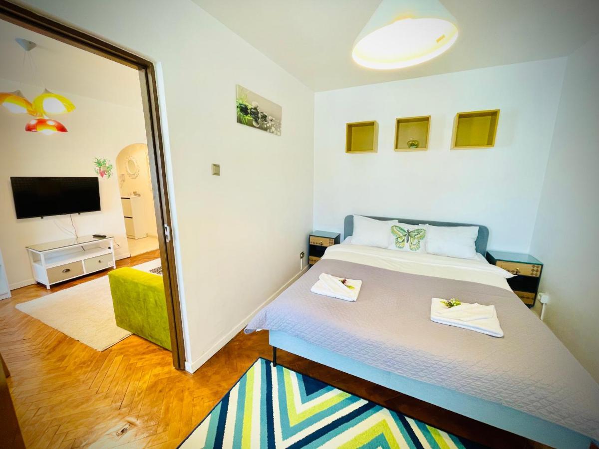 Modern Place To Stay-Self Check-In Nonstop 24H-Wifi Reșița Dış mekan fotoğraf
